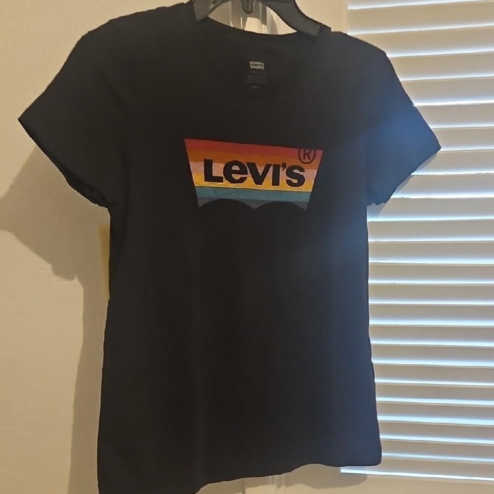 Levi's Black Short Sleeve Graphic T-Shirt